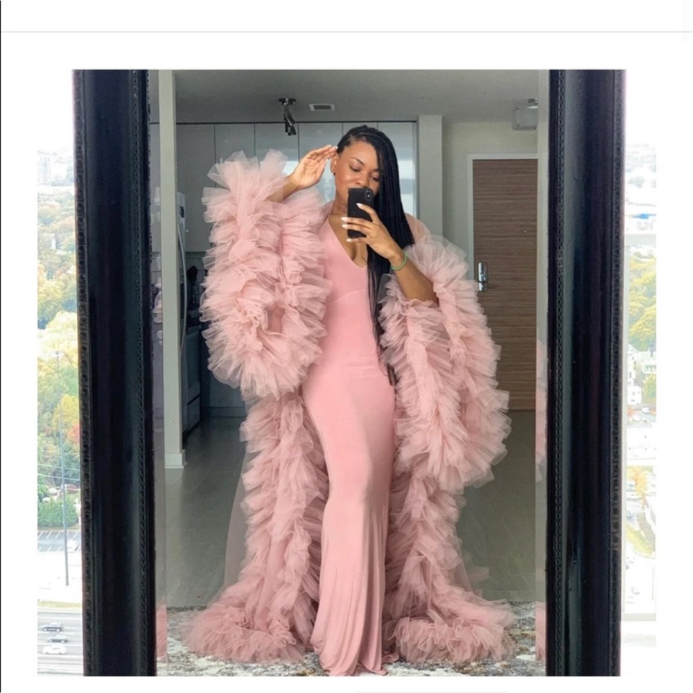 Oyemwen Tulle Robe for boudoir / maternity / wedding